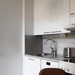 Lejlighed 2ndhomes Cozy, Modern Courtyard With Great Location Helsinki