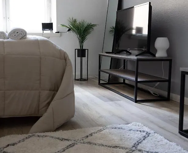 2ndhomes Cozy, Modern Courtyard With Great Location Ελσίνκι