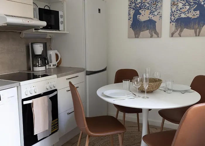 2ndhomes Cozy, Modern Courtyard With Great Location Ελσίνκι